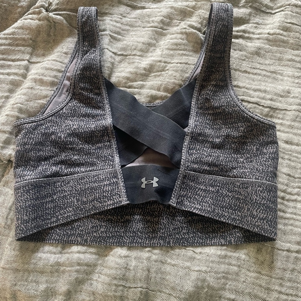 Sports bra
